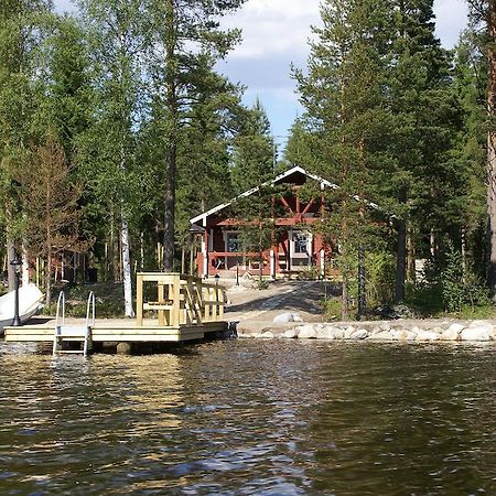 Kartanohotelli Satulinna Huvilat Hirvensalmi Extérieur photo