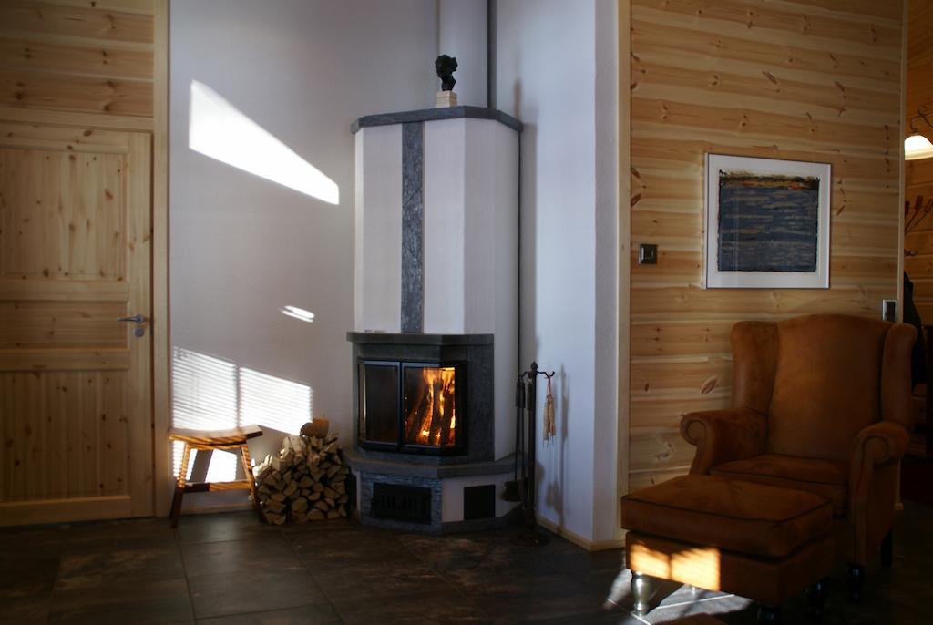 Kartanohotelli Satulinna Huvilat Hirvensalmi Chambre photo